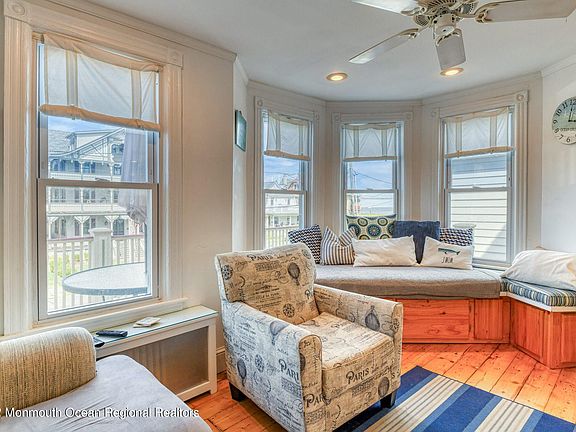 5th image of 8 Surf Ave #2023