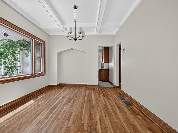 5th image of 5107 W Berenice Ave