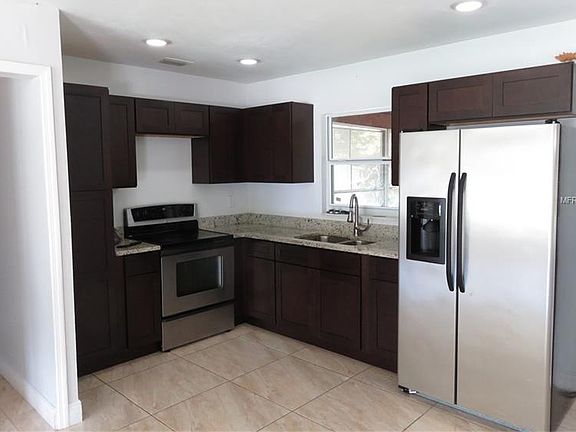 5th image of 6471 Lyons St #4