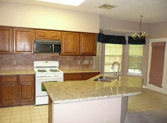 3rd image of 14703 Flowerwood Dr