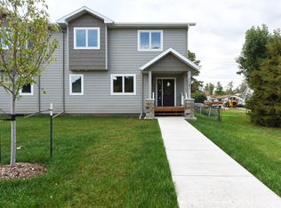1121 N Canyon St, Spearfish, SD 57783