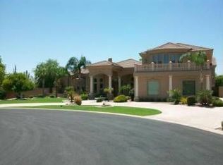 3911 E Greenway Cir, Mesa, AZ 85205