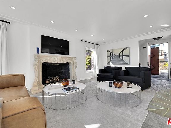 5th image of 1300 Summitridge Dr
