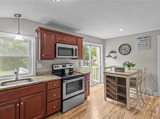 754 High St, Cumberland, RI 02864