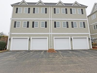 663 Metacom Ave UNIT 4, Bristol, RI, 02809