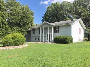 16281 Fuji Ln, Neosho, MO 64850