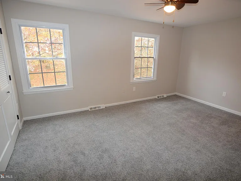 1666 Albermarle Dr — Photo 15