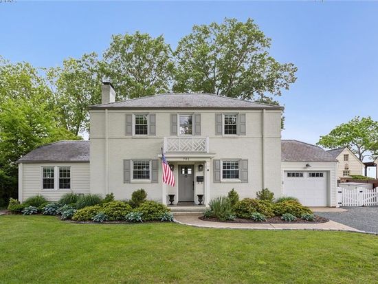 701 River Rd, Newport News, VA 23601