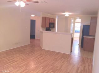 6934 Opal Clfs, Converse, TX 78109