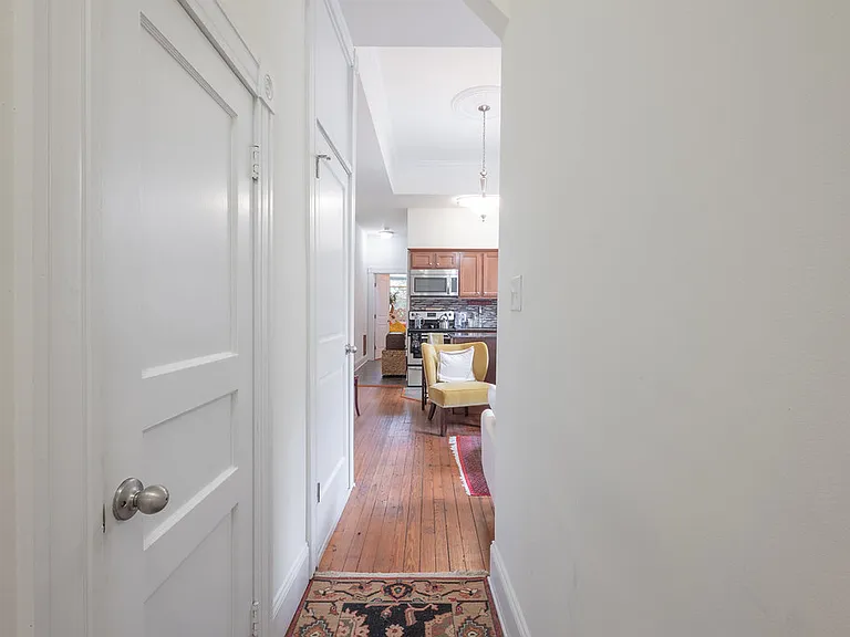 212 N Lombardy St #A — Photo 8