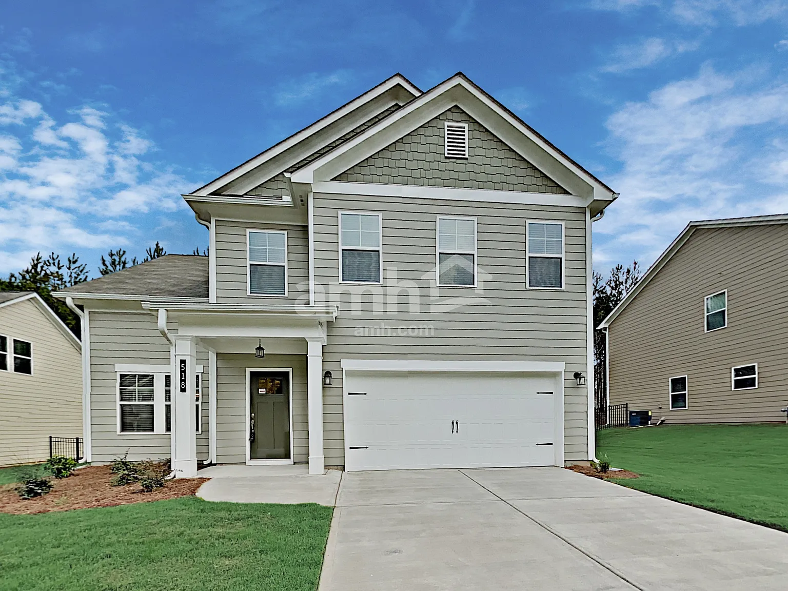 4 bed, 2.5 bath, 1941 sqft, $2,170 — Photo 1