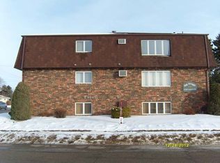 1937 N Kavaney Dr APT 4, Bismarck, ND 58501