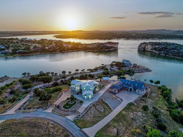 7101 W Hells Gate Dr, Strawn, TX 76475