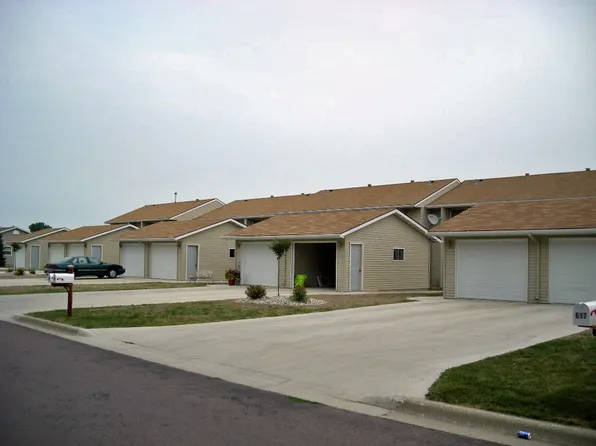 601-623 Burton Ln, Fairmont, MN 56031