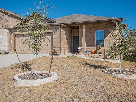 2nd image of 716 Hoot Owl Ln S