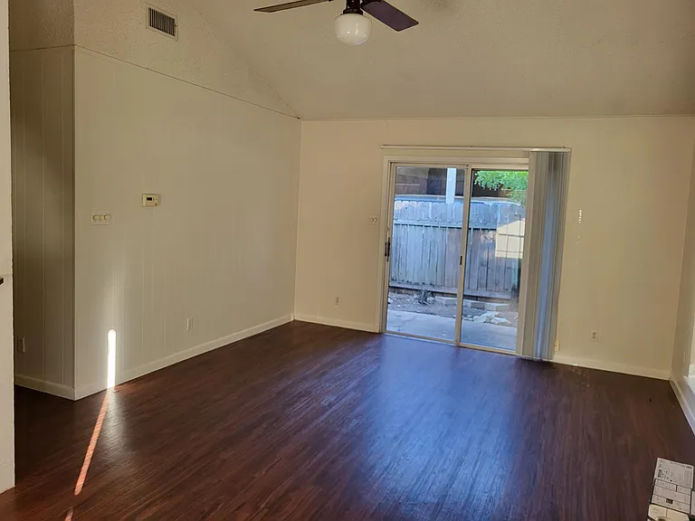 2410 Trailside Dr #A — Photo 14