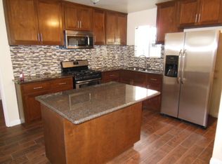 6731 Gloria Ave, Van Nuys, CA 91406