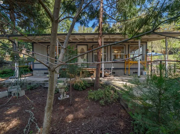 39797 Jasper Lowell Rd, Lowell, OR 97452