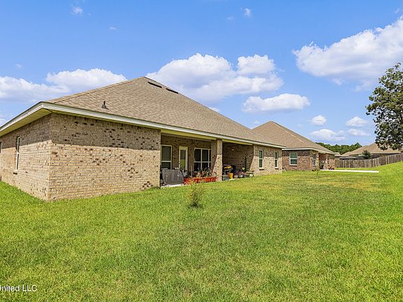 4th image of 10674 Chapelwood Dr