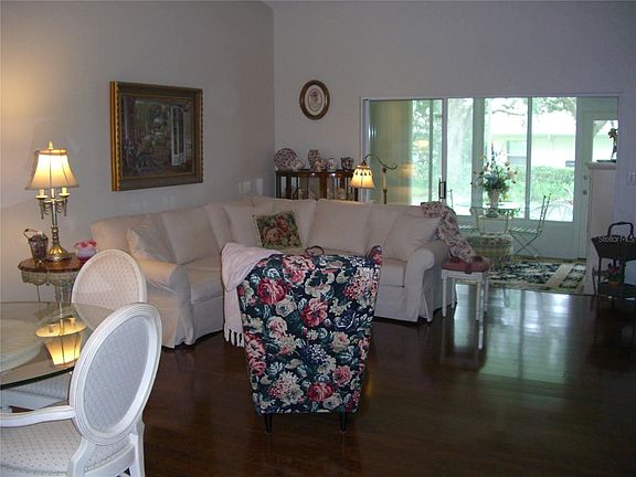 4th image of 2406 Nantucket Glen Pl #23