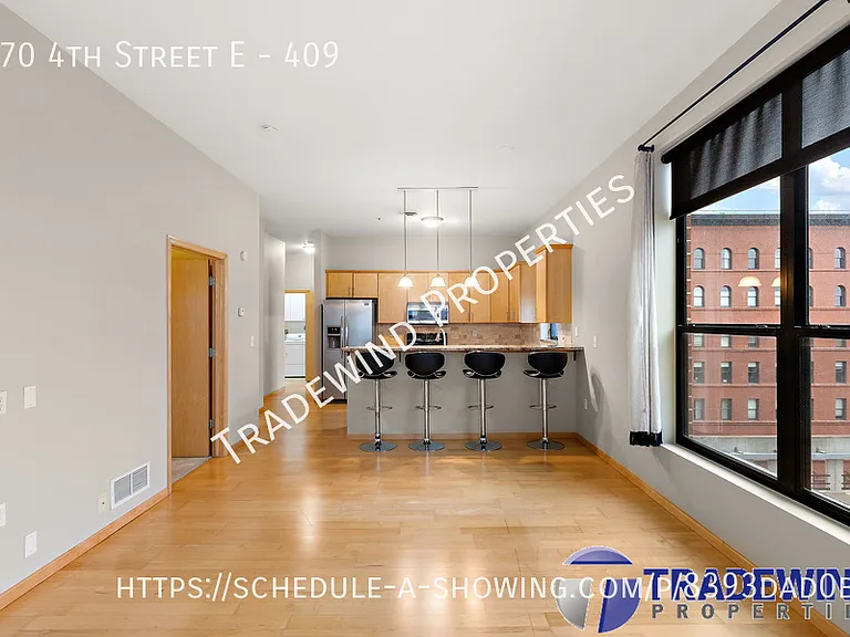 270 4th St E #409 — Photo 7