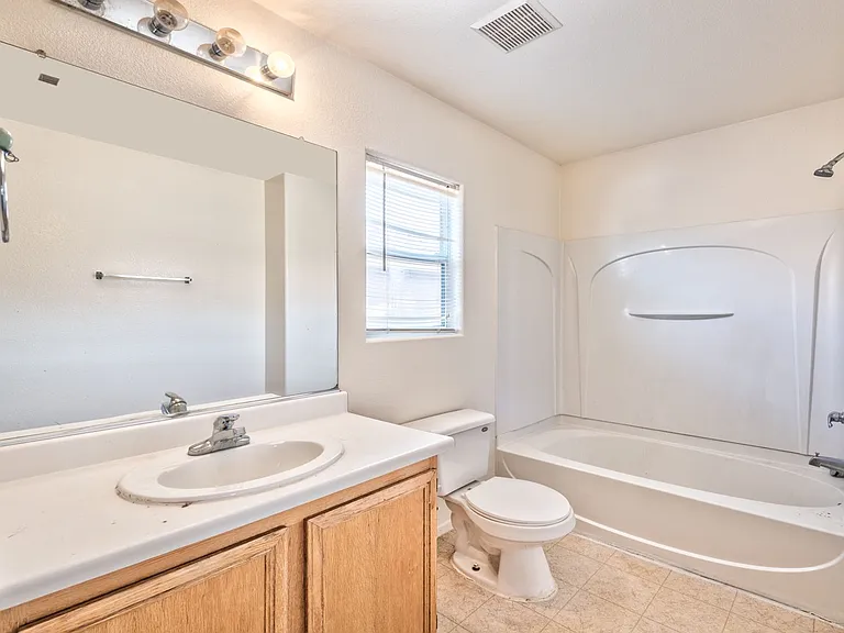 4222 Spruce Fern Ln — Photo 6