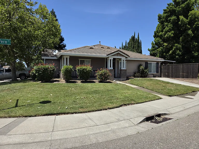 3300 Sweet Maple Way — Photo 1