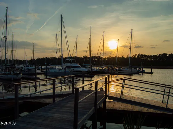 380 Ballast Point, Oriental, NC 28571