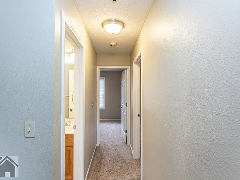 15830 Terris Ln — Photo 27