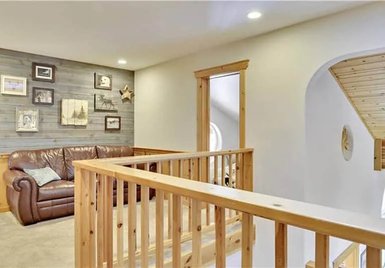 15225 Swiss Ln — Photo 24