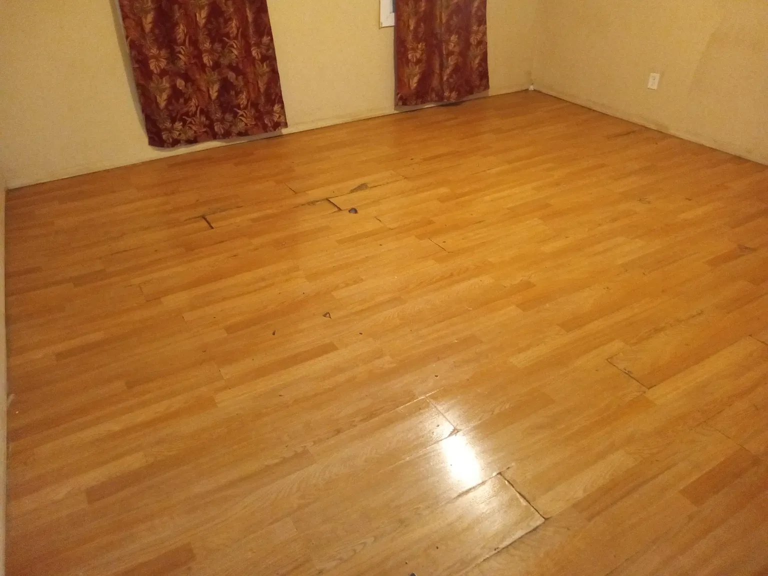 4 bed, 1700 sqft, $895 — Photo 2