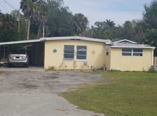 88 Evergreen Rd, North Fort Myers, FL 33903
