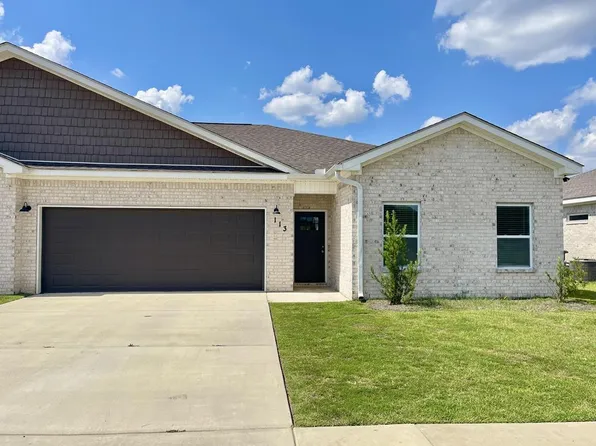 113 Jennie Dr, Dothan, AL 36301