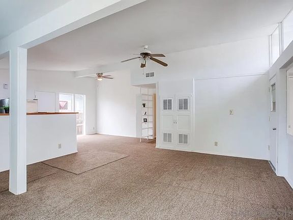 3rd image of 611 N Elm St