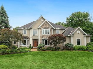 37082 Cherrybank Dr, Solon, OH 44139