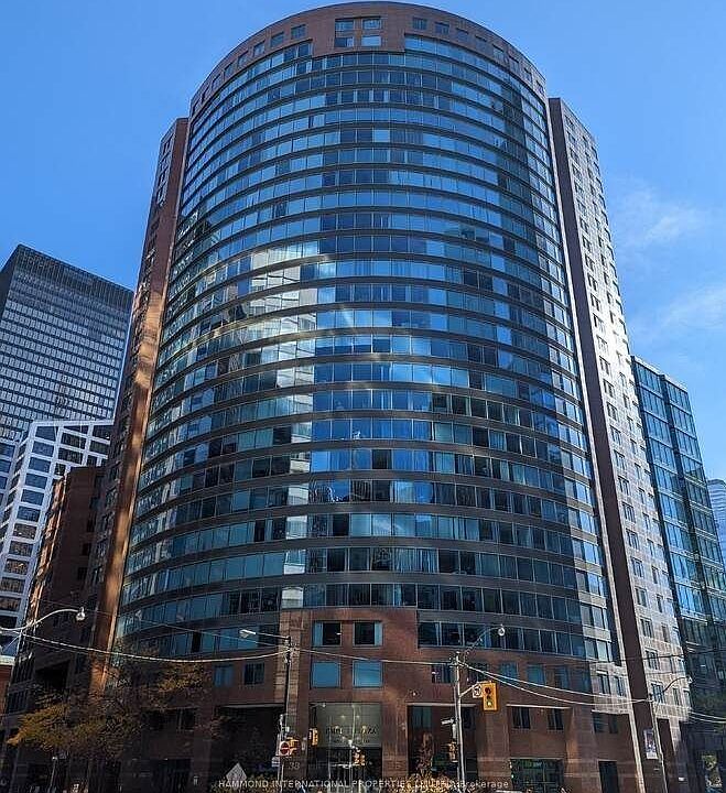 1st image of 33 University Ave #2405
