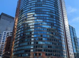 33 University Ave, Toronto, ON M5J2S7