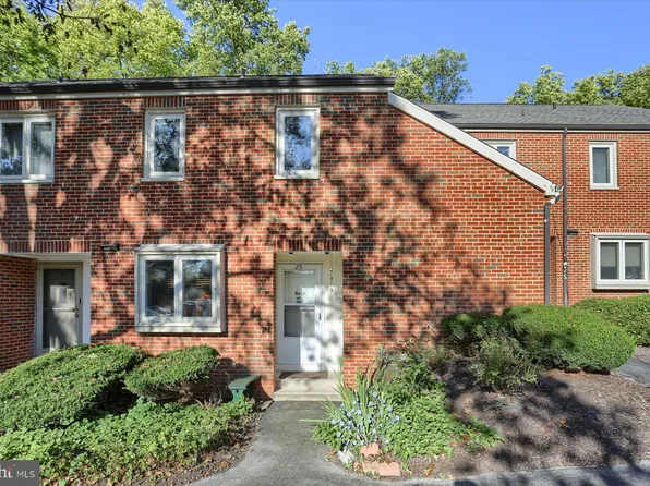 25 Beechtree Ln, Mountville, PA 17554