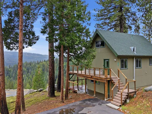 29965 Mariposa Dr, Cold Springs, CA 95335