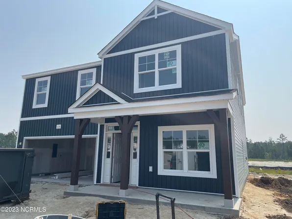 115 Sea Breeze Court, Sneads Ferry, NC 28460