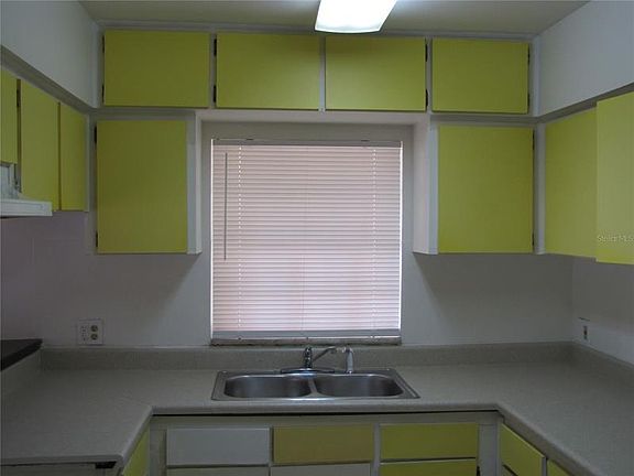 3rd image of 10108 N 14th St