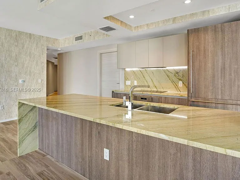 801 S Miami Ave #1805 — Photo 5