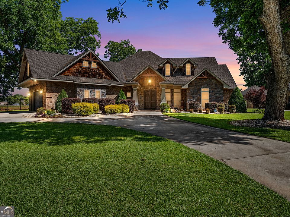 1st image of 119 Running Creek Dr