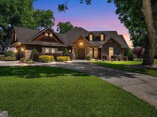 119 Running Creek Dr, Warner Robins, GA 31088
