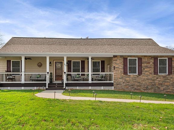 2nd image of 37 Pendleton Rd