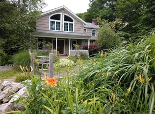 46 Wilton Rd W, Ridgefield, CT 06877