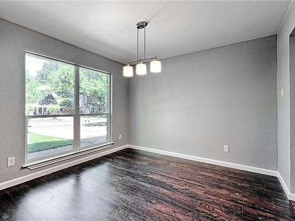 5th image of 12234 Brisbane Ave