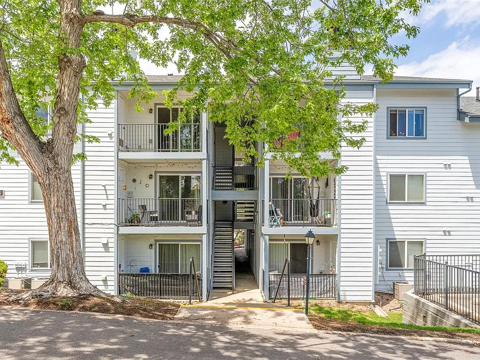 13085 W Cedar Dr #315