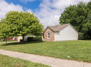 5524 Old Barn Dr, Indianapolis, IN