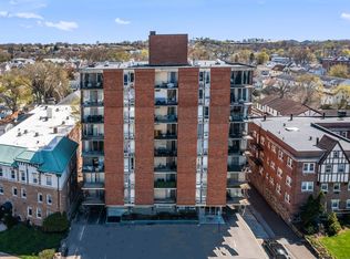 87 Glenbrook Rd APT 9G, Stamford, CT 06902